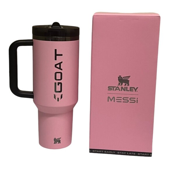 Stanley x Messi Quencher ProTour Flip Straw Tumbler 40 Oz. - Picture 3 of 6